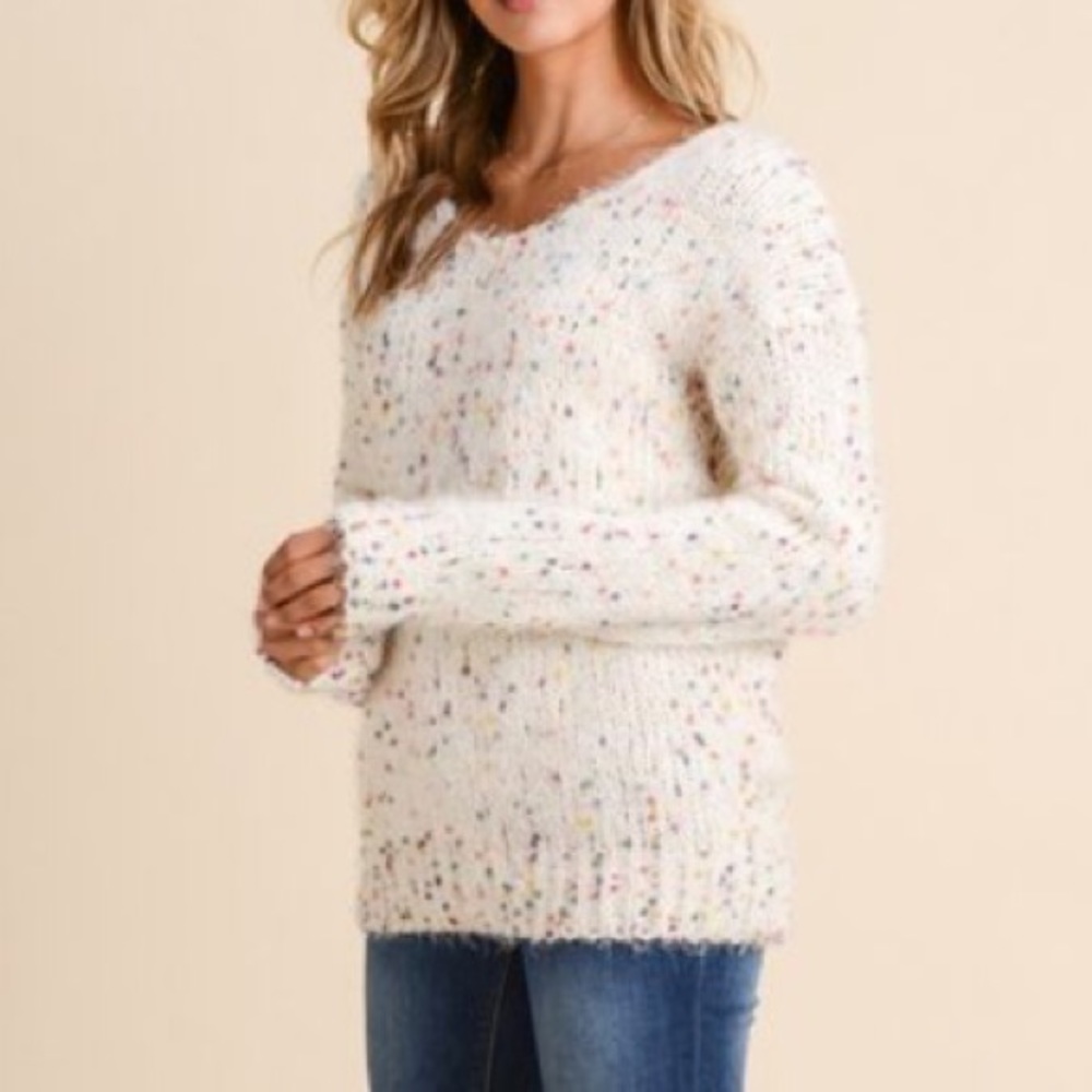 Fuzzy rainbow dot knit sweater - Picture 5 of 5